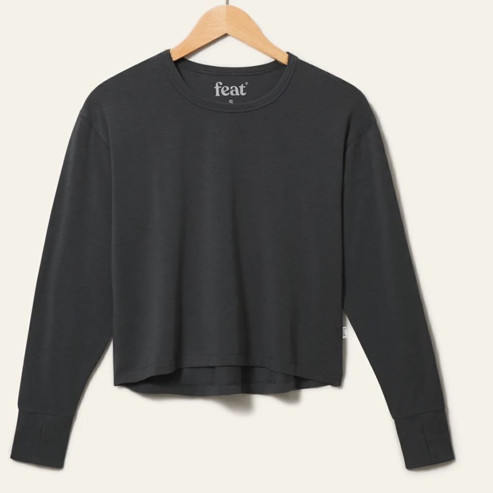 Feat Womens BreezyBlend‎ Stretch LS Crop Tee Black L Nwt